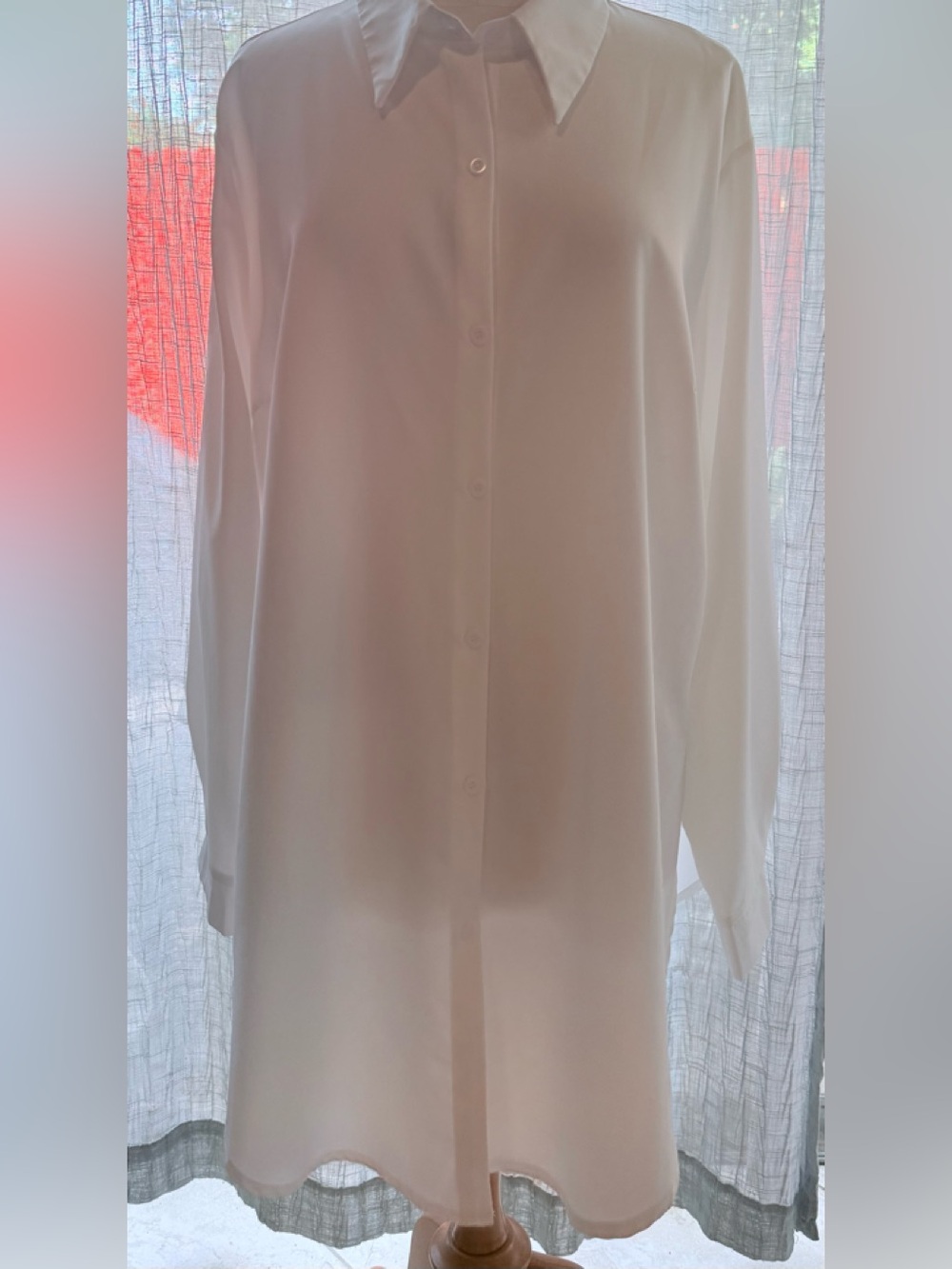 Classic White Womens Long-Sleeve Dress Shirt